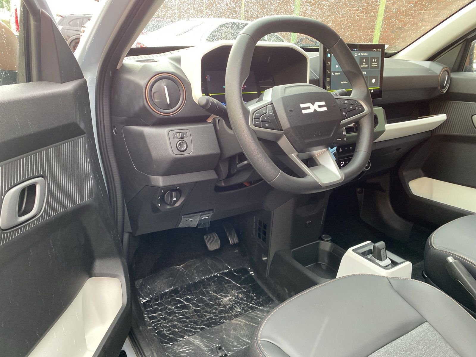 Dacia Spring - Bild 10