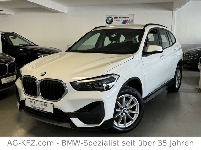 BMW X1 sDrive18d NaviPlus/HeadUP/LED/SpoSitze/KeyGO/