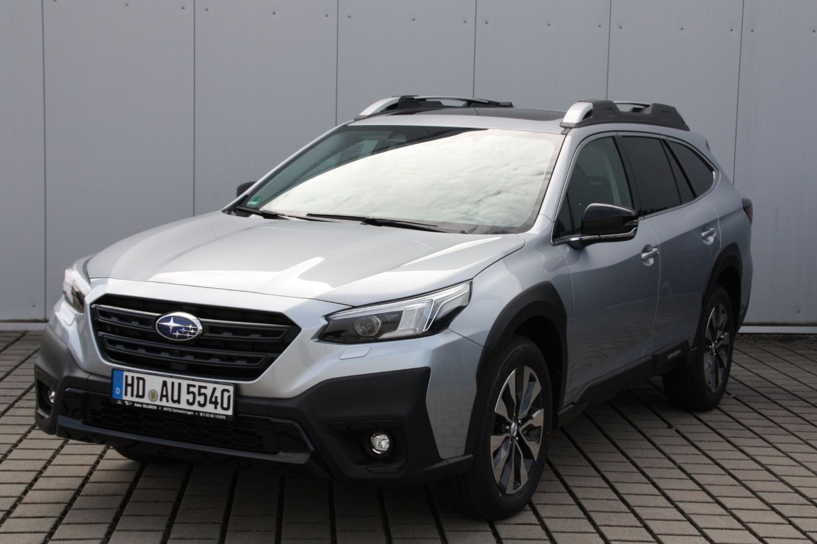 SUBARU OUTBACK