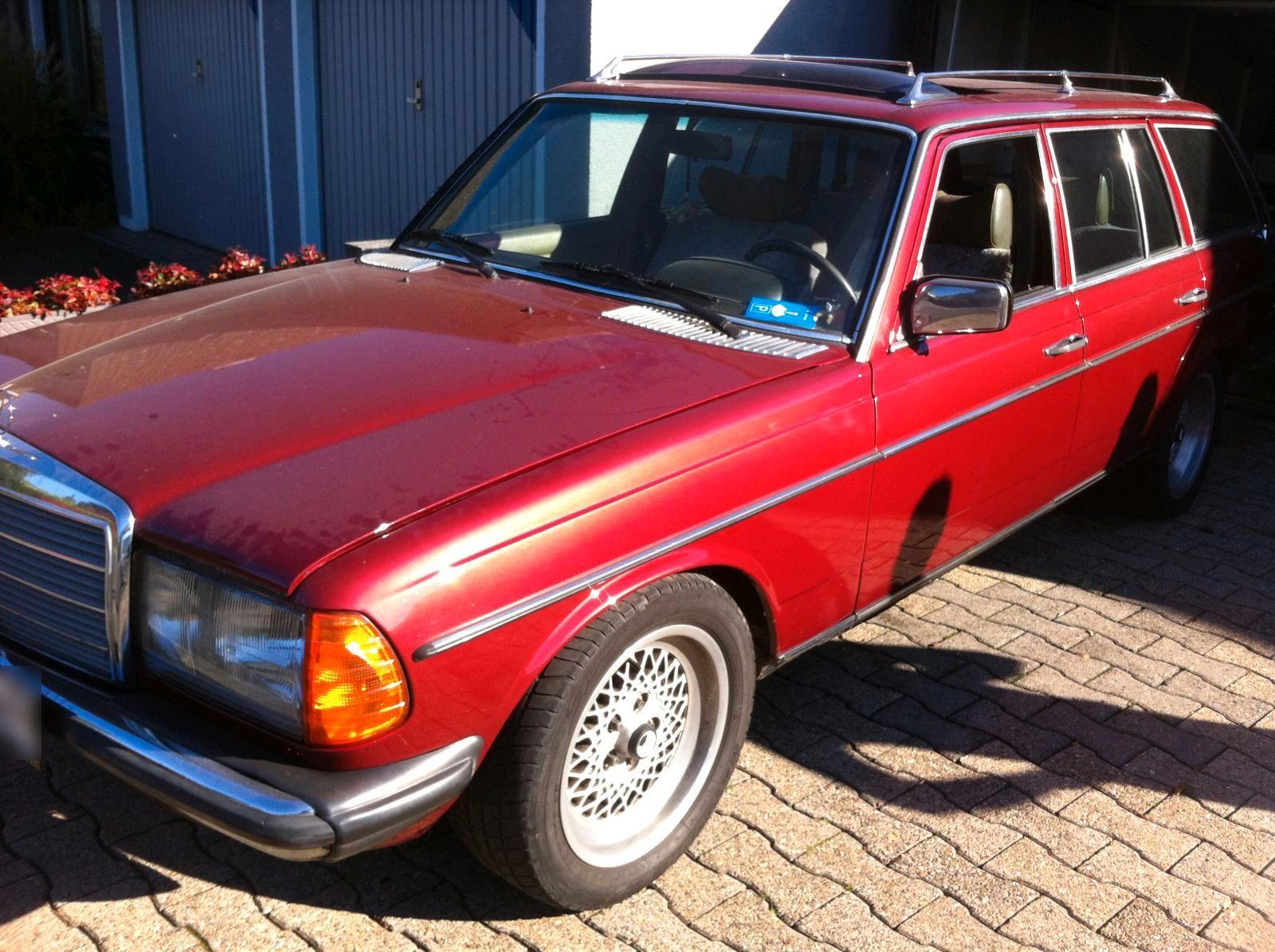 Mercedes-Benz E 230