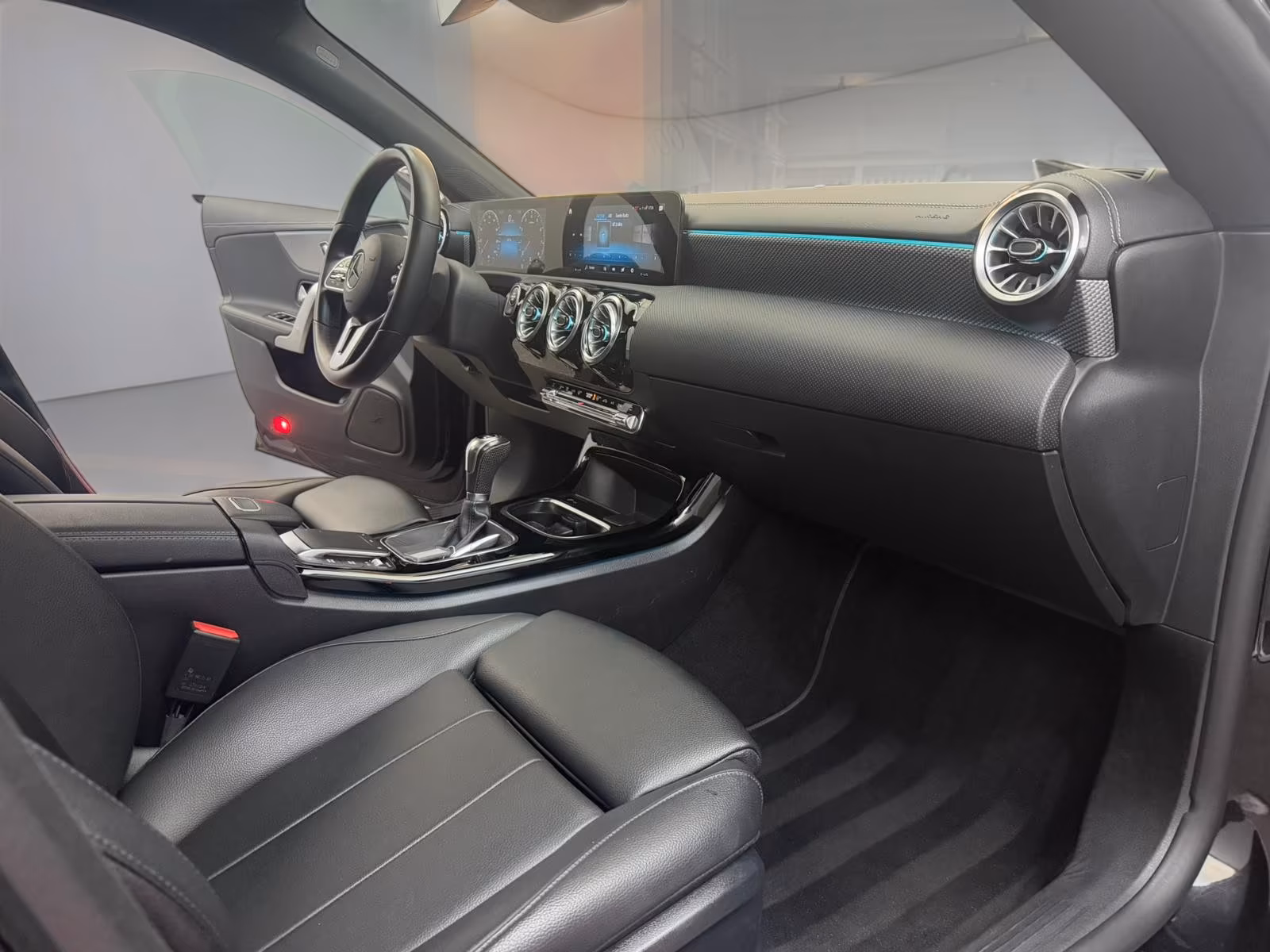 Mercedes-Benz CLA PANORAMA*KEYLESS*MEMORY*WIDE*MBEAM*SHD, миниатюра 20