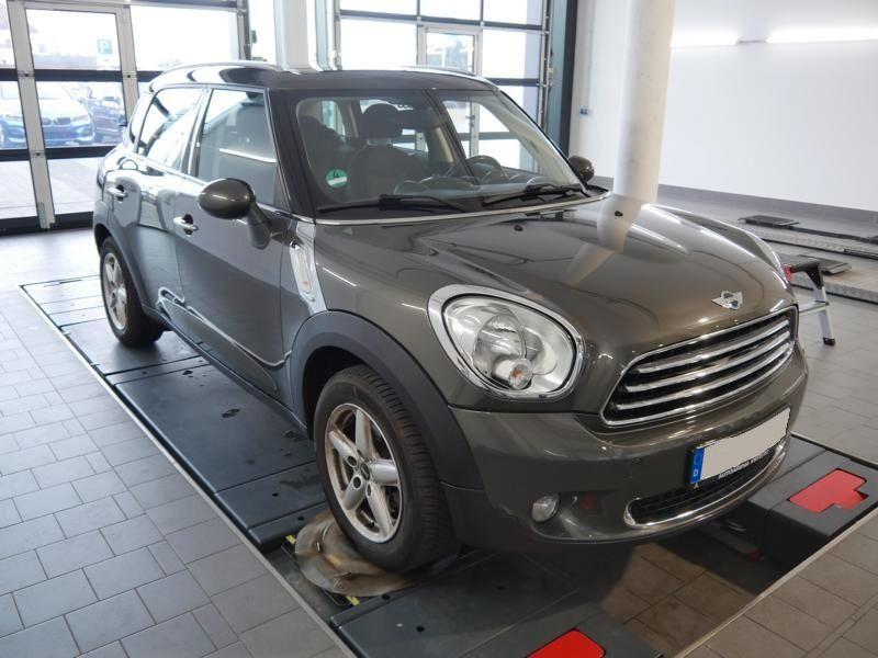 MINI ONE Countryman +nur an Händler/Export+ HU 9/27