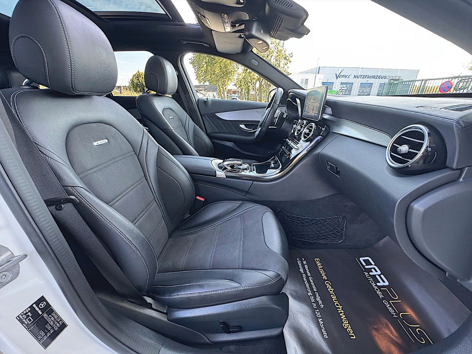Fahrzeugabbildung Mercedes-Benz C 63 T AMG Night Paket *ACC*Pano*Burmester*LED*