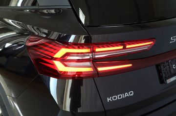 Skoda Kodiaq 1.5 TSI AHK 7-Sitze Leder Pano