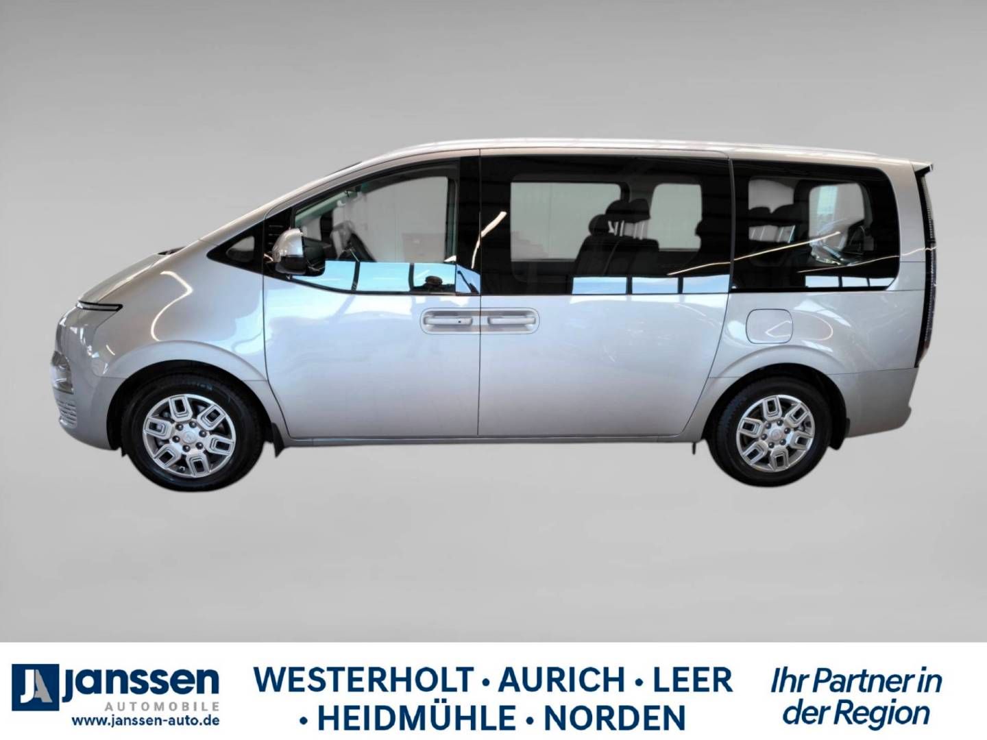 Fahrzeugabbildung Hyundai STARIA 9-Sitzer TREND/Automatik/PDC/Navi/Rückfah