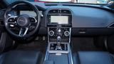 Jaguar XE P250 R-DYNAMIC SE*BLACK PACK*PANO*MATRIX*ACC* - Jaguar XE: Se
