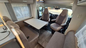 Carado T 448 PRO+*MJ25*5.Sitzpl*VollLED*SafetyP*Sofort!