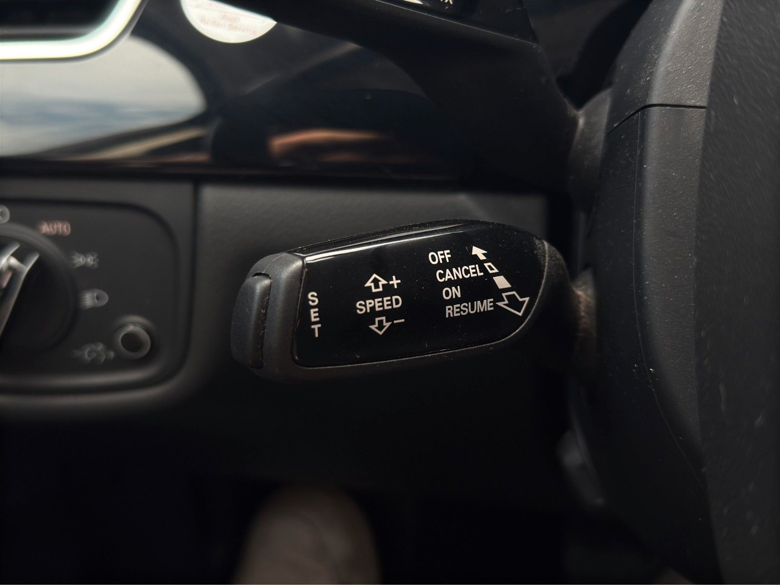 Fahrzeugabbildung Audi A8 quattro Keyless/Kamera/Memory/Bhz-Lenkrad