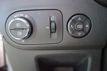 Bild 12 Opel Crossland (X) Crossland Ultimate Paket