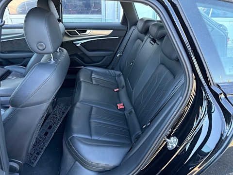 Audi A6 Avant Sport 45 TFSI quat BlackEd AHK Pano B&O foto 5