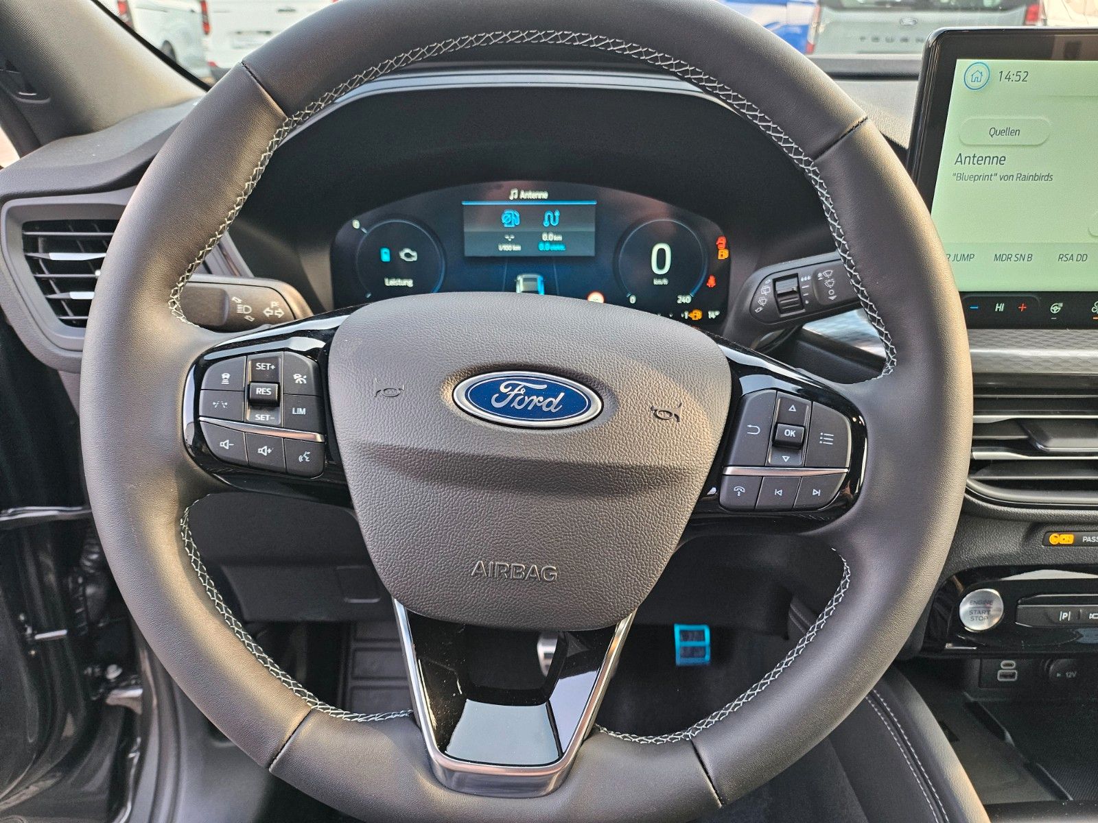 Fahrzeugabbildung Ford Kuga Plug-In Hybrid Sound Edition