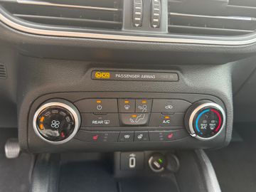 Ford Focus - 12