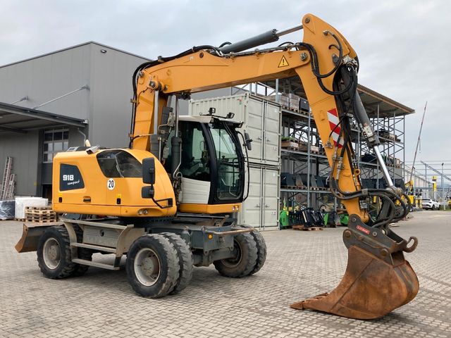 Liebherr A918 Compact