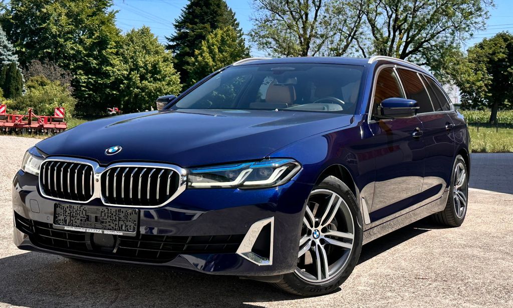 Image of BMW 540