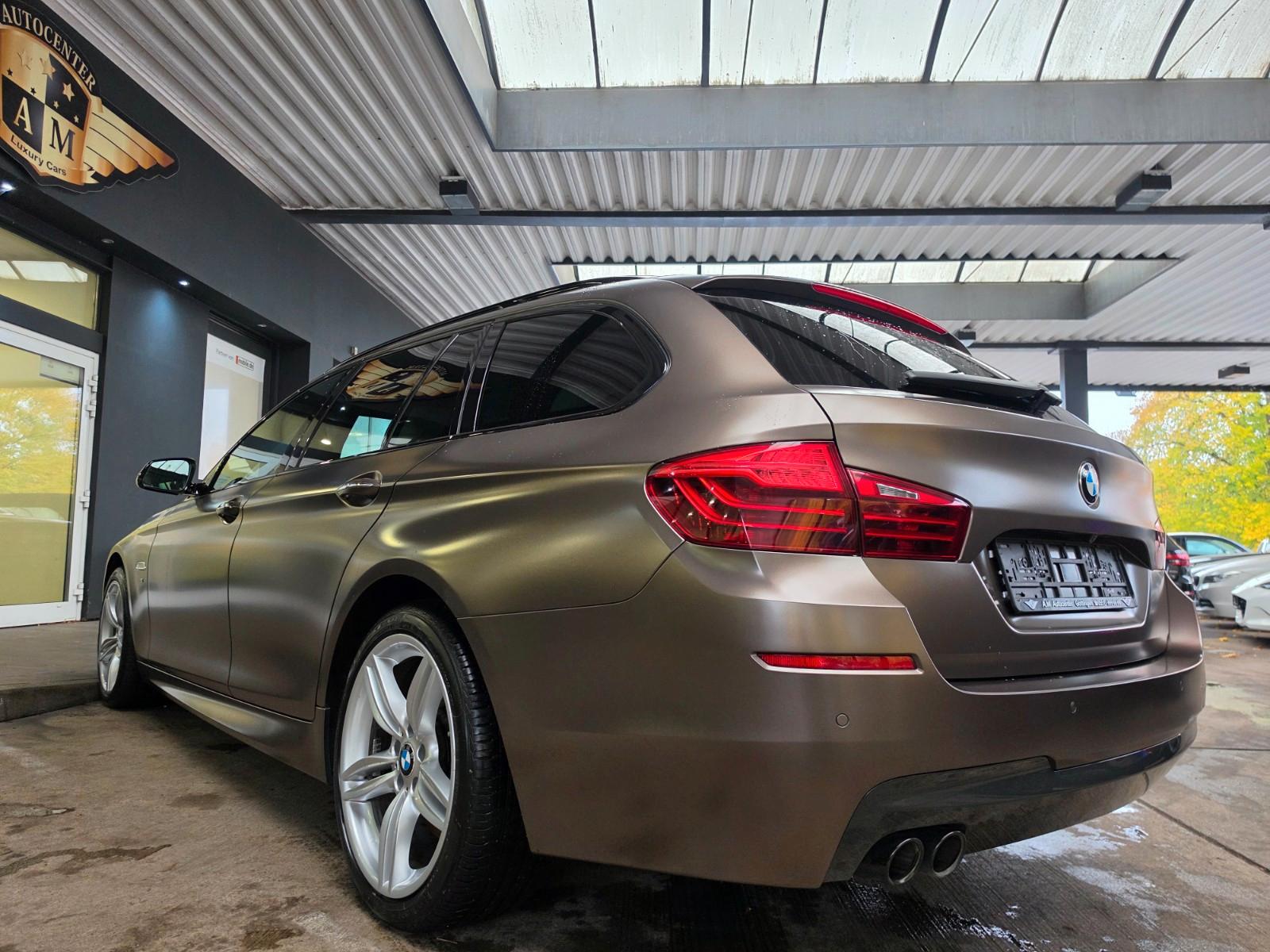 BMW 530d xDrive Touring M-Sportpaket FROZEN/Pano/AHK