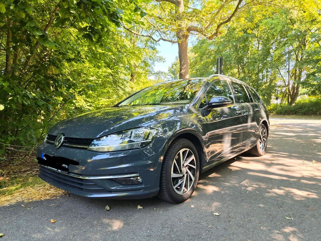 Image of Volkswagen Golf