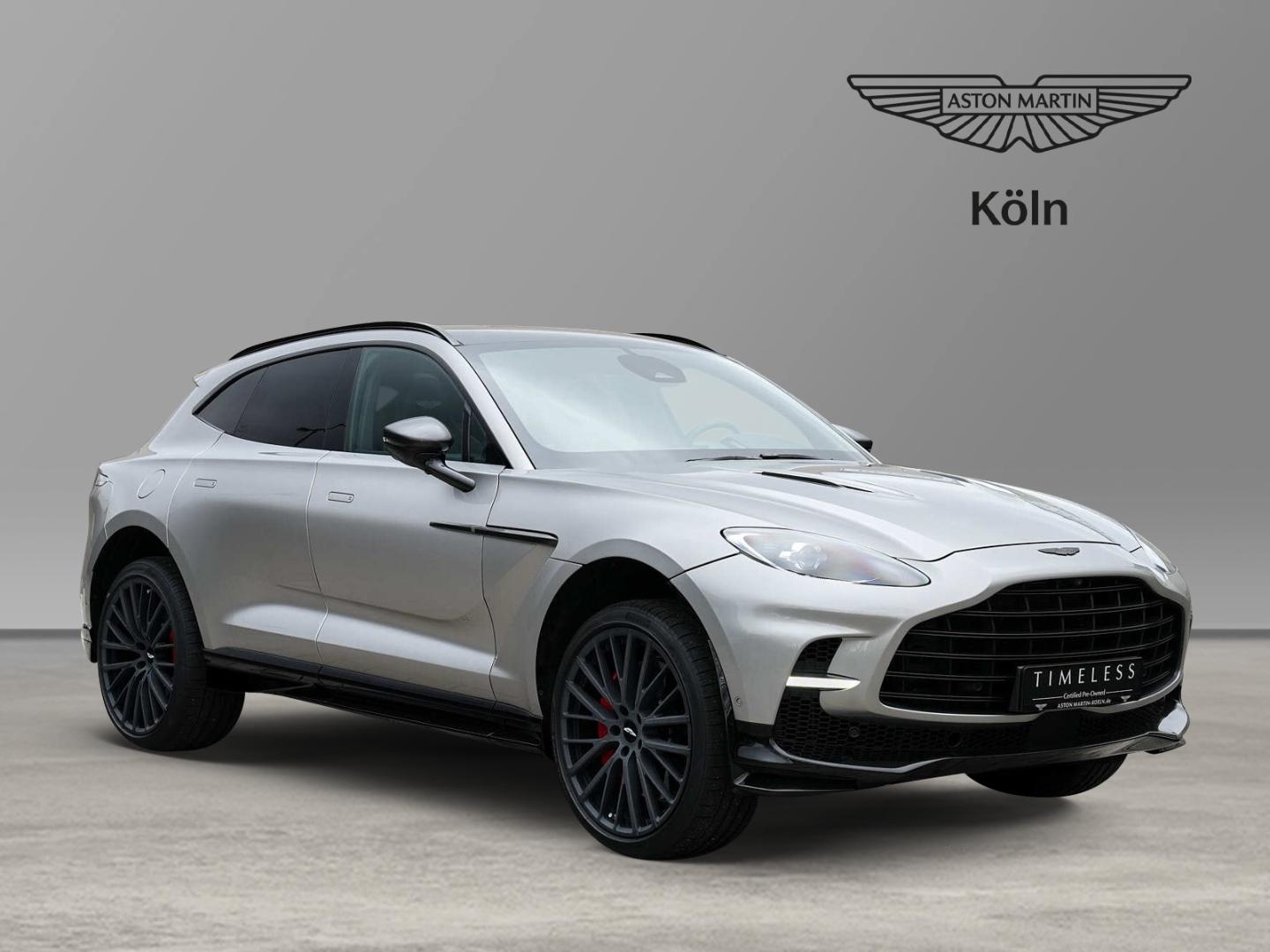 Aston Martin DBX 707 Aluminite Silver / Onyx Black