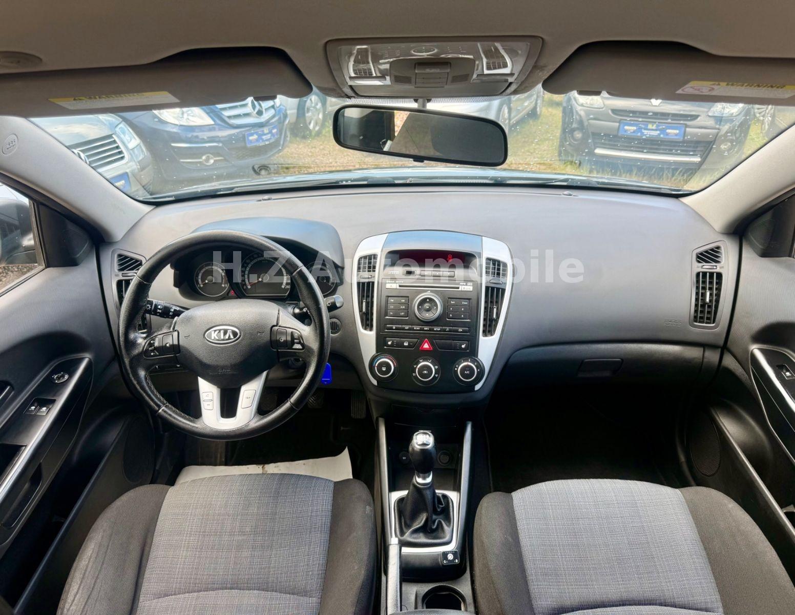 Kia Cee'd Sportswagon 1.6L Benzin / TÜV 01.2027 / ZV