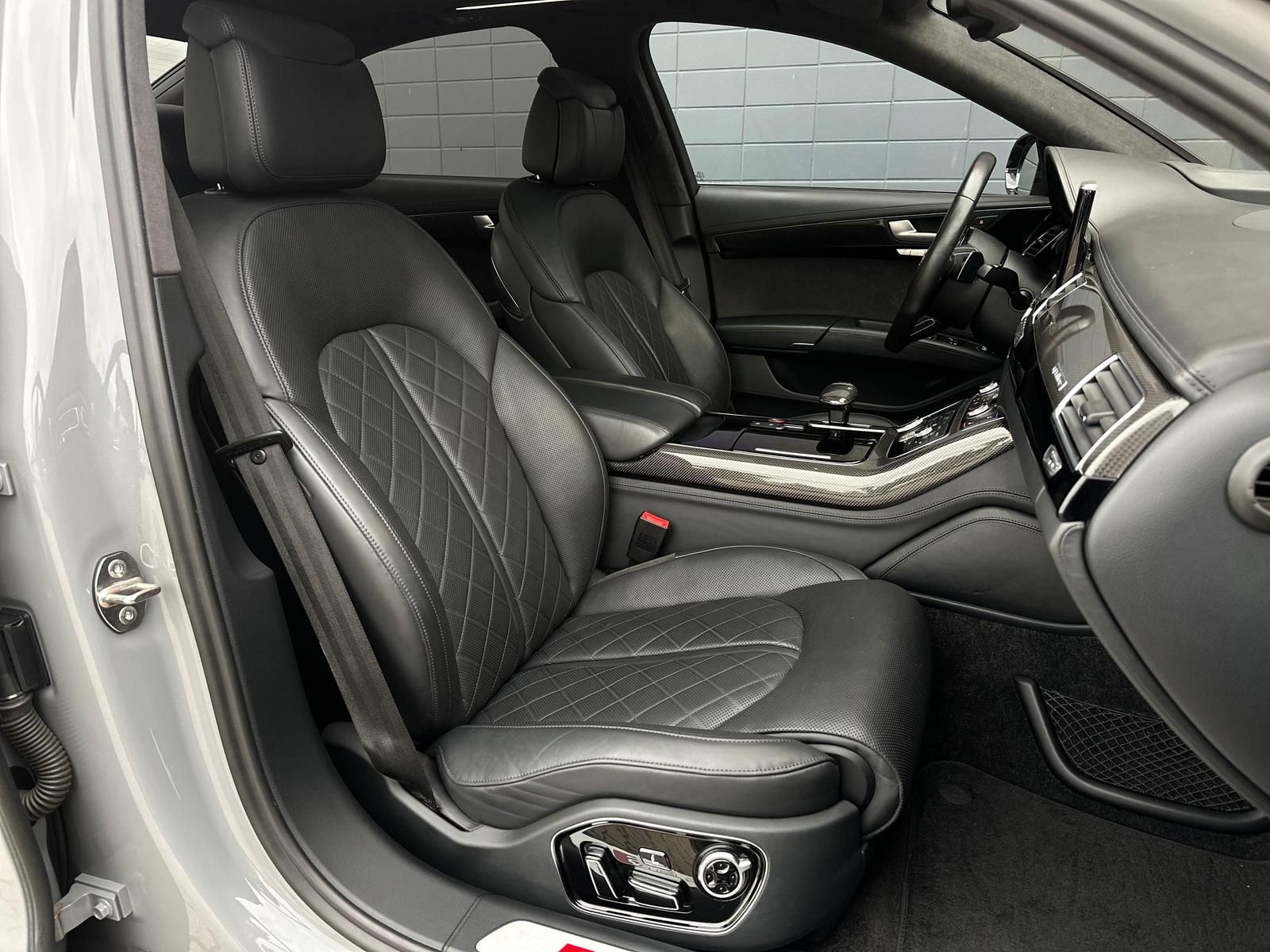 AUDI S8+ 4.0TFSI QUATTRO LANG MATRIX#LUFT#KERAMIK#HUD - Image 16