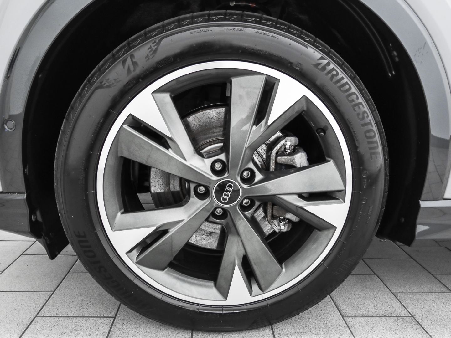 Audi Q4 - Bild 3