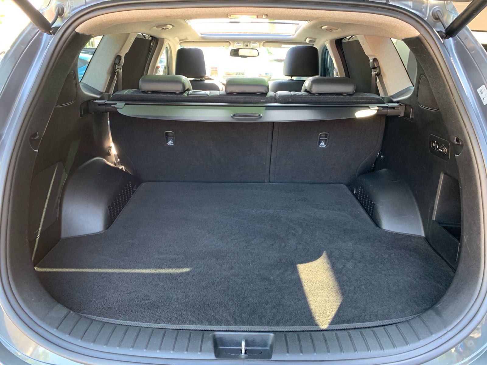 Fahrzeugabbildung Hyundai SANTA FE 2.2 CRDi DPF Premium 4WD AHK Panorama