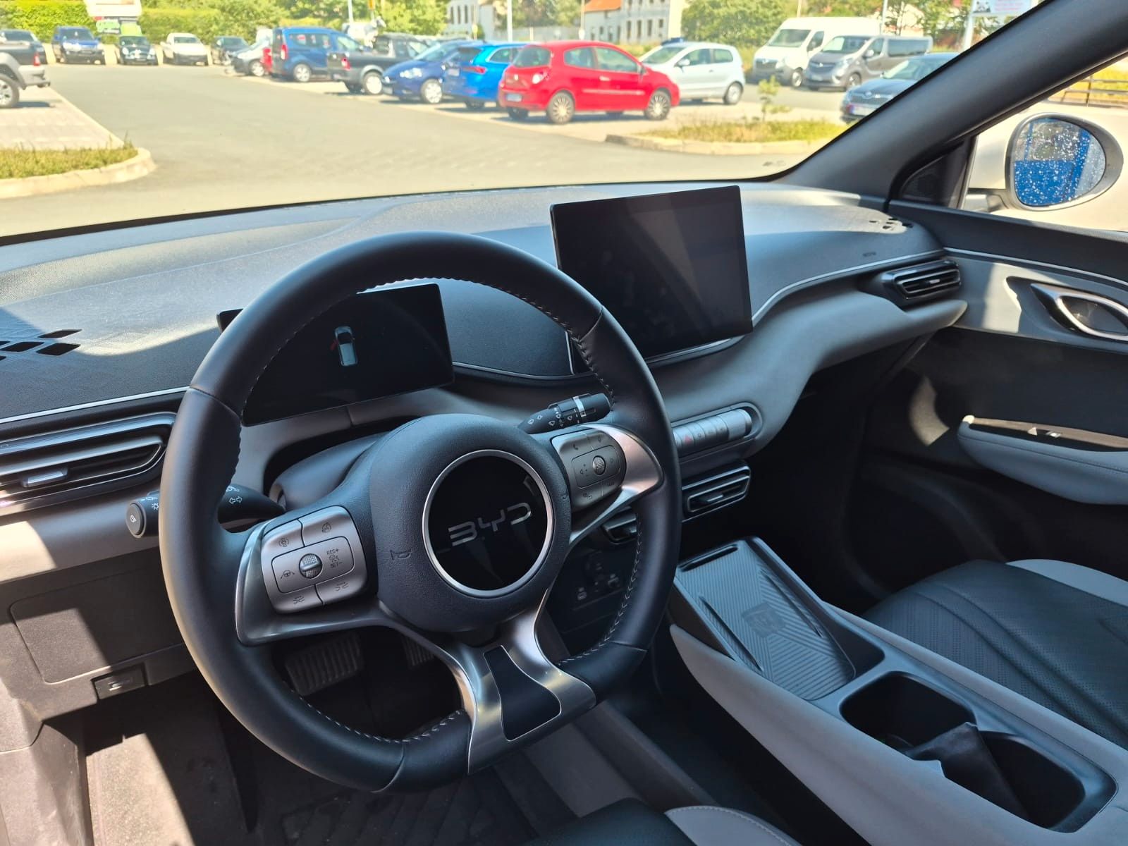 BYD DOLPHIN SURF