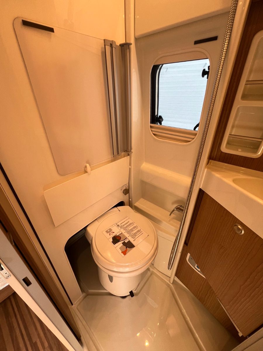 Fahrzeugabbildung Malibu Van diversity GT skyview 640 LE K