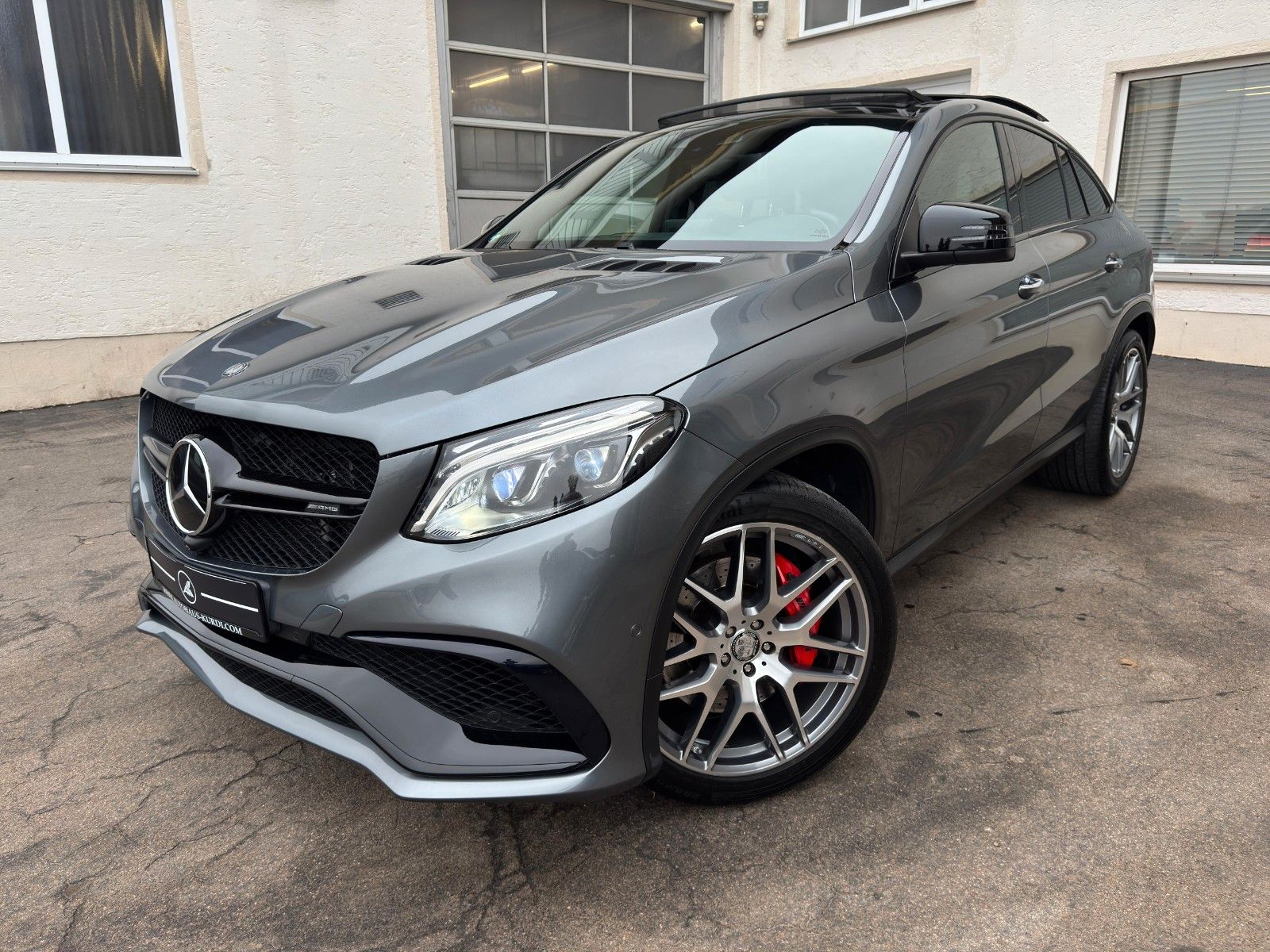 MERCEDES-BENZ GLE63S AMG 4M Coupe H&amp;K 280km STAND-HZ PANO AHK