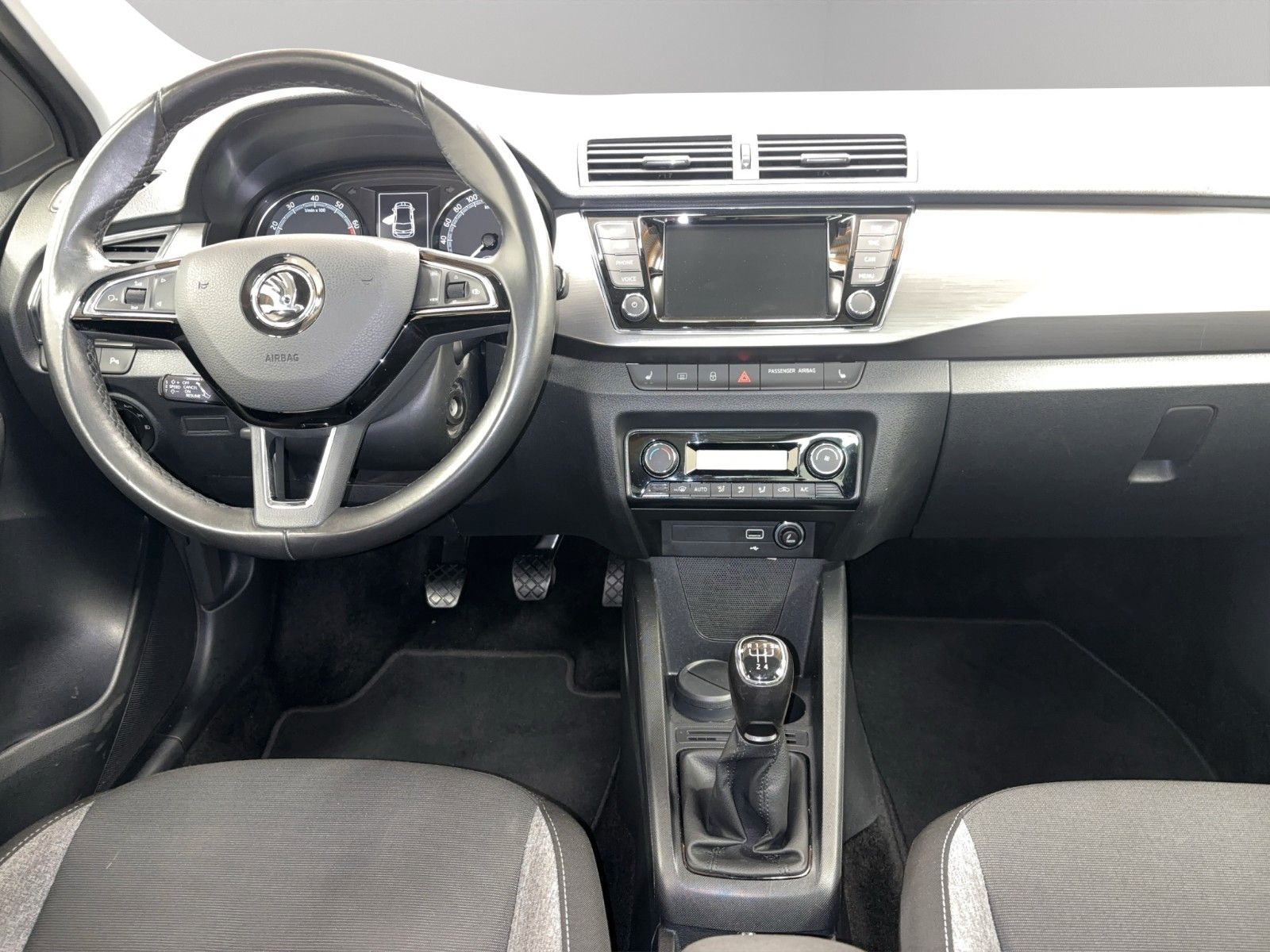 Fahrzeugabbildung SKODA Fabia Drive 125 Best Of 1.0 TSI