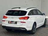 Hyundai i30 Advantage 1.0L  100PS Navi/SHZ! - Hyundai i30 in Mannheim