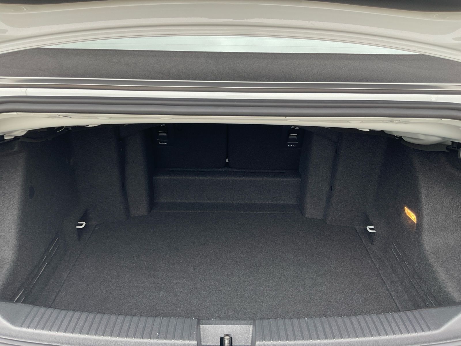 Volkswagen T-Roc - Bild 16