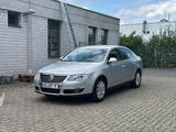 Volkswagen VW Passat 1.6 FSI AHK, Tempomat, Alu, Klim... - Volkswagen Passat: V6 Fsi