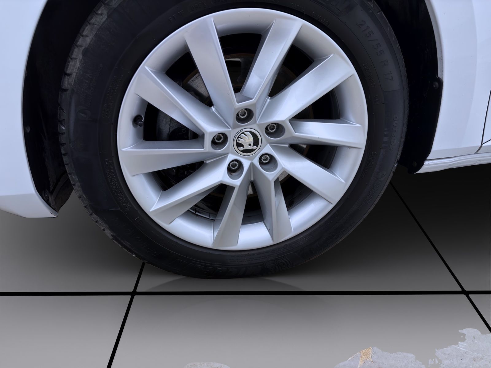 Skoda Superb - Bild 8