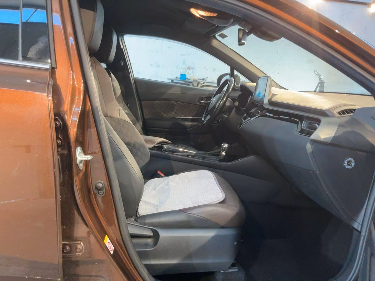Toyota C-HR Lounge