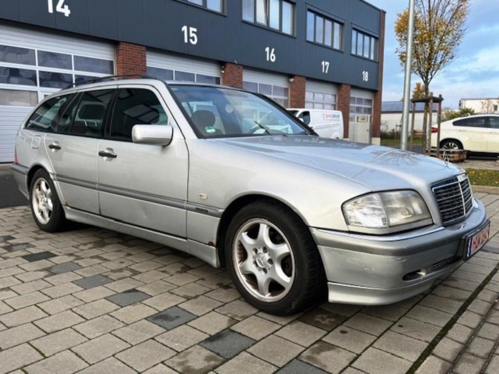 Mercedes-Benz C 280