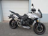 Triumph Tiger Sport 1050 - TRIUMPH TIGER 1050