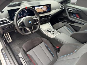 صورة 10 لـ 2025 BMW M240I