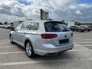 Volkswagen Passat Variant - 7