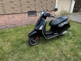 Vespa GTS 300 HPE - VESPA GT