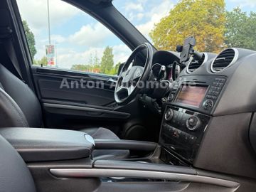 Mercedes ML 300 - 11