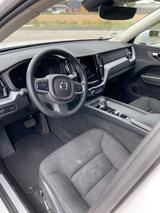Volvo XC 60 XC60 Momentum Pro AWD - Volvo XC60: Awd Momentum