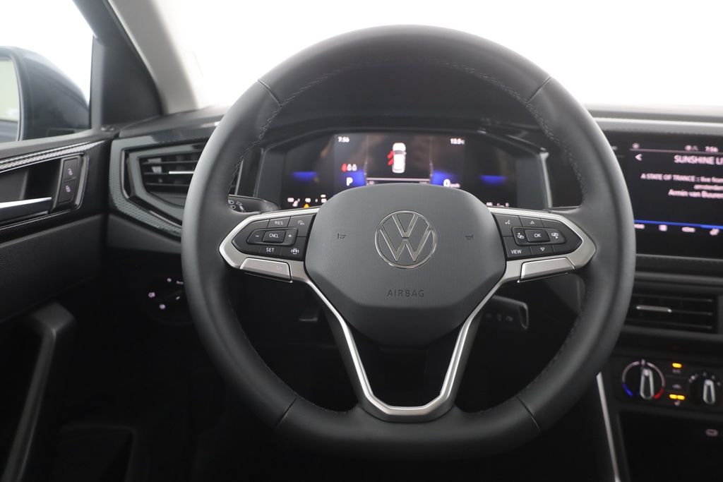 VOLKSWAGEN Polo 2026