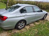 BMW 320 Gran Turismo - silberne BMW 320 Gran Turismo
