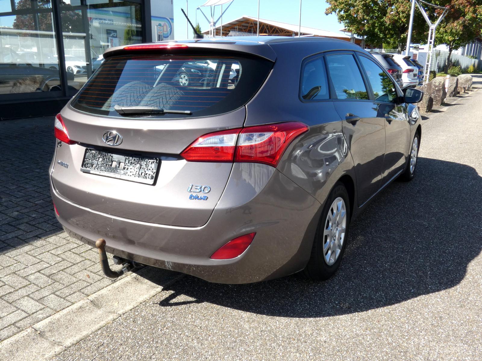 Hyundai i30 2014 — engine 1.582 cm³, 110 HP (81kW)