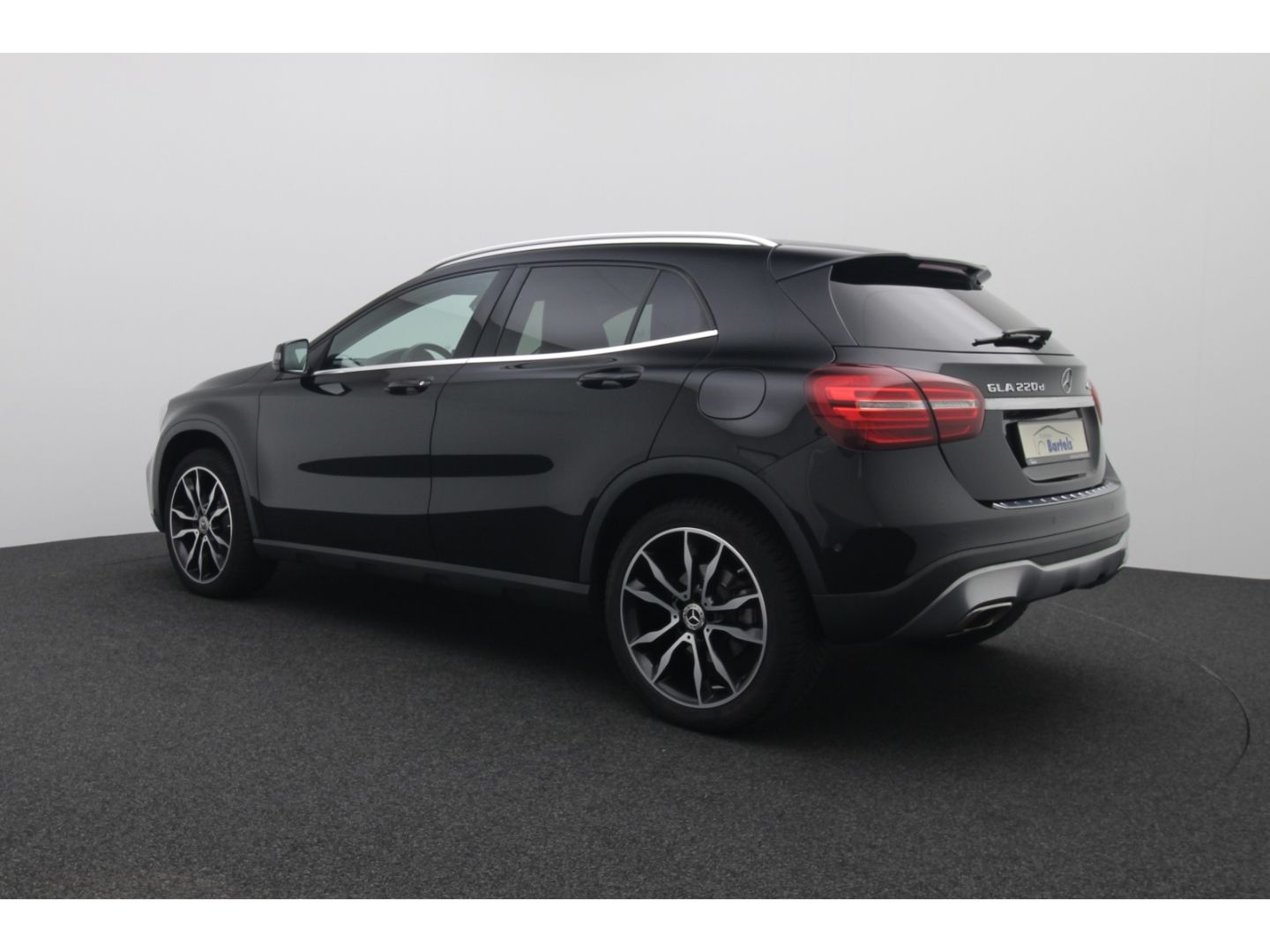 Fahrzeugabbildung Mercedes-Benz GLA 220 CDI d 4Matic Navi LED El. Heckklappe AHK