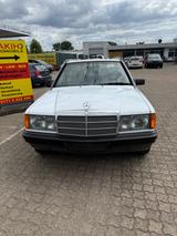 Mercedes-Benz 190 - Mercedes-Benz 190 mit Diesel-Antrieb: Automatik