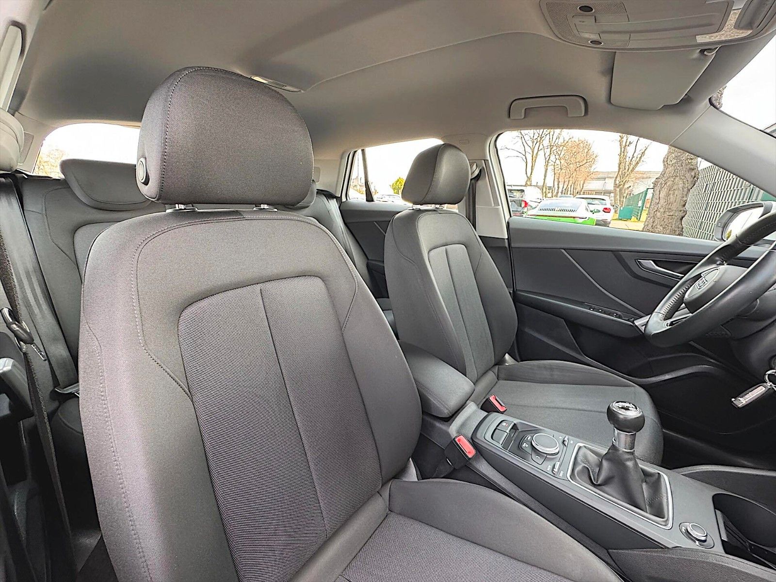 Fahrzeugabbildung Audi Q2 30 TDI Sport *MMI Plus*DAB*EURO 6d*1.Hand*