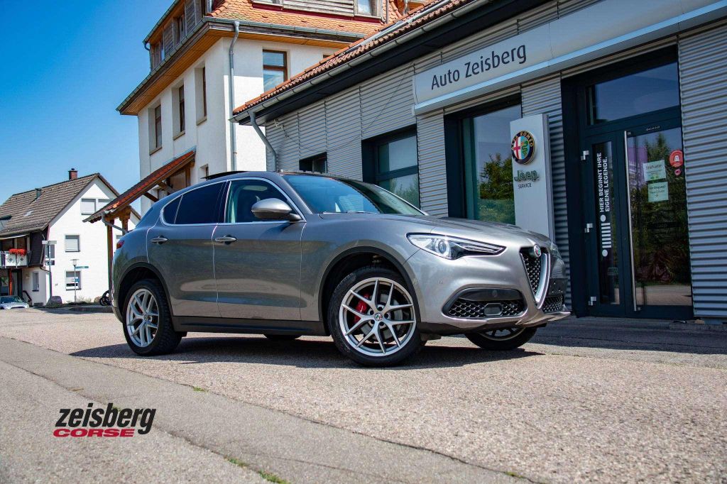 Image of Alfa Romeo Stelvio