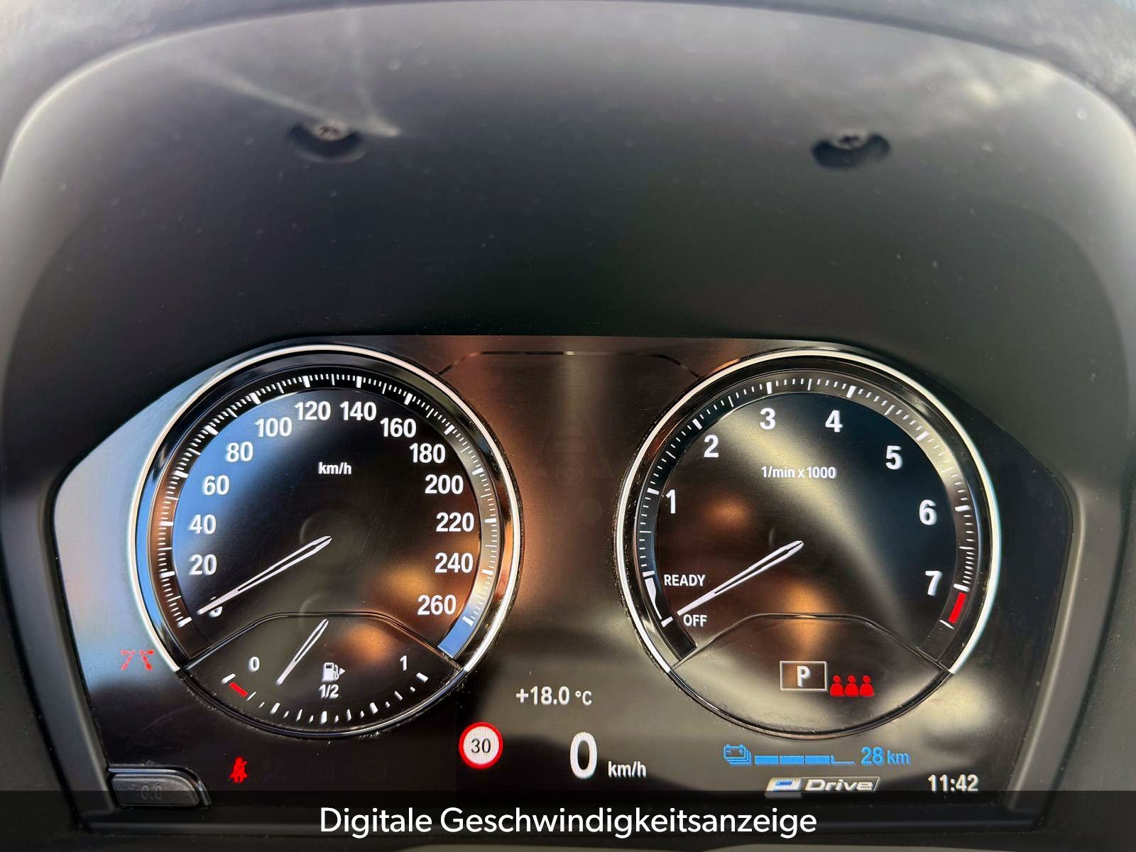 Fahrzeugabbildung BMW X1 xDrive25e Advantage ACC KAM LED PANO AHK SHZ