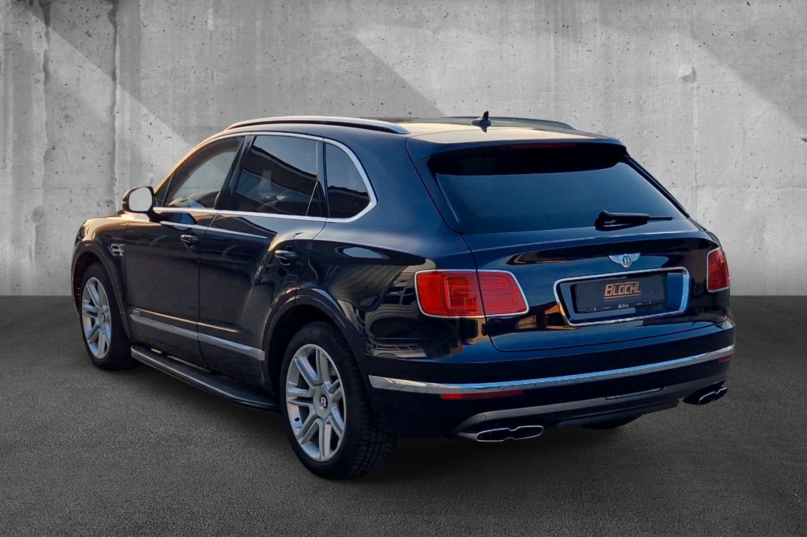 Fahrzeugabbildung Bentley Bentayga V8 Diesel*Massage*AHK*Schiebedach*VOLL